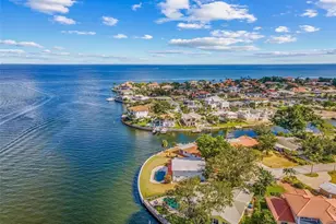 2096 Iowa Ave NE, Saint Petersburg, FL 33703 - Photo 10