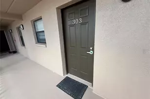 145 116th Ave, Treasure Island, FL 33706 - Photo 4