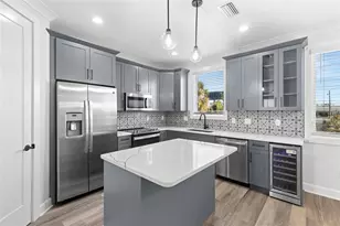 1501 N Morgan St, Tampa, FL 33602 - Photo 2