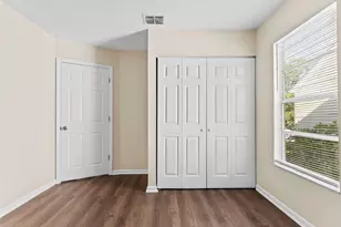 10771 Glen Ellen Dr, Tampa, FL 33624 - Photo 24