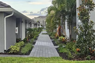 17470 Opal Sand Dr, Venice, FL 34293 - Photo 2