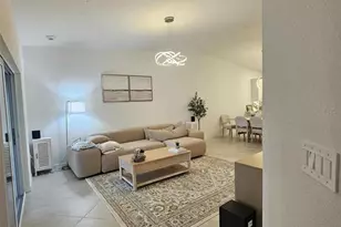 17470 Opal Sand Dr, Venice, FL 34293 - Photo 4