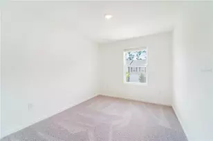 6174 Daerr Rdg St, Zephyrhills, FL 33542 - Photo 14