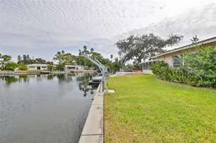 4713 Dover St NE, Saint Petersburg, FL 33703 - Photo 44