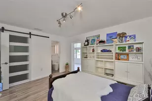 4713 Dover St NE, Saint Petersburg, FL 33703 - Photo 32