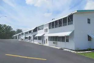 6100 21st St N, Saint Petersburg, FL 33714 - Photo 2