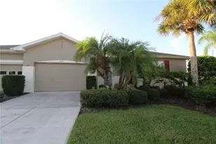 704 Tremont Greens Ln, Sun City Center, FL 33573 - Photo 1