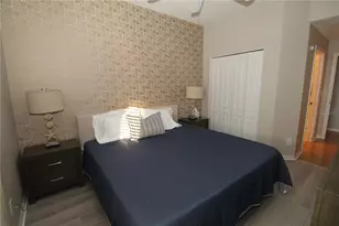 704 Tremont Greens Ln, Sun City Center, FL 33573 - Photo 20