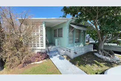 4851 W Gandy Boulevard #B5L5, Tampa, FL 33611 - Photo 2