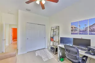 1516 Yale Castle Ct, Ruskin, FL 33570 - Photo 32