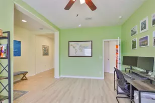 1516 Yale Castle Ct, Ruskin, FL 33570 - Photo 18
