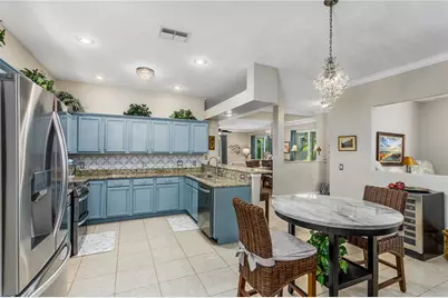 8128 Ambersweet Place, Land O Lakes, FL 34637 - Photo 6