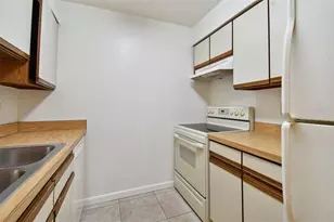 8423 Seminole Blvd, Seminole, FL 33772 - Photo 30