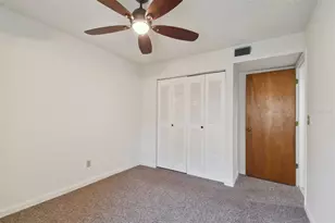 8423 Seminole Blvd, Seminole, FL 33772 - Photo 36