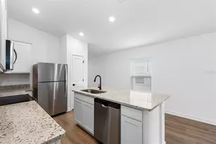 29579 Fedora Cir, Brooksville, FL 34602 - Photo 4