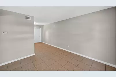 1771 Russell Street S #4, Saint Petersburg, FL 33712 - Photo 8