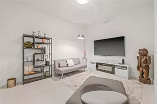 301 1st St S, Saint Petersburg, FL 33701 - Photo 34