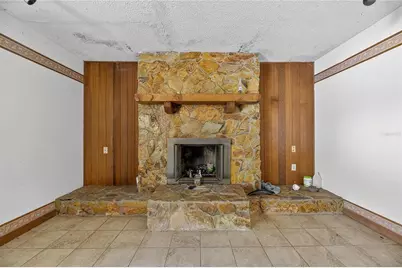 311 S Webb Road, Plant City, FL 33566 - Photo 10