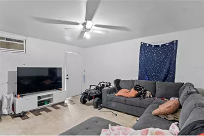 2809 Anthony Street, Tampa, FL 33619 - Photo 4