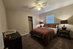 2117 Ivey Ln, Lakeland, FL 33815 - Photo 6