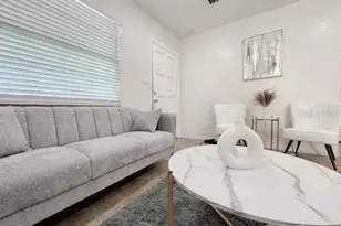 3606 W Bay to Bay Blvd, Tampa, FL 33629 - Photo 2