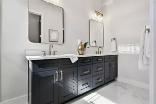 5000 Chancellor St NE, Saint Petersburg, FL 33703 - Photo 6