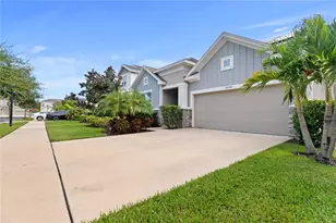16409 Lucia Gardens Ln, Tampa, FL 33625 - Photo 4