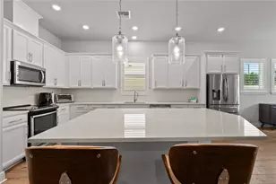 16409 Lucia Gardens Ln, Tampa, FL 33625 - Photo 10