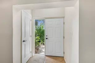 11316 W Bayshore Dr, Crystal River, FL 34429 - Photo 12