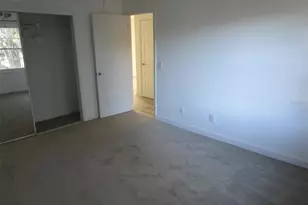 13831 Orange Sunset Dr, Tampa, FL 33618 - Photo 12