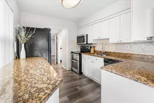 819 Southwest Boulevard N, Saint Petersburg, FL 33703 - Photo 10