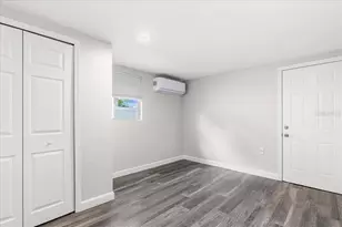 819 Southwest Boulevard N, Saint Petersburg, FL 33703 - Photo 16