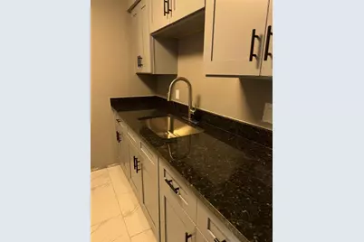 9125 Tudor Drive #D108, Tampa, FL 33615 - Photo 8