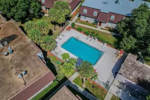 9125 Tudor Dr, Tampa, FL 33615 - Photo 18