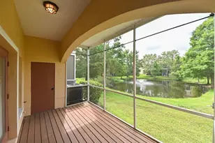 277 Valencia Cir, Saint Petersburg, FL 33716 - Photo 42