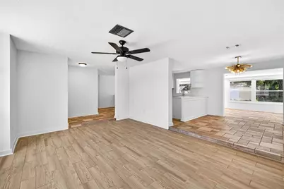 603 Shore Drive E, Oldsmar, FL 34677 - Photo 8