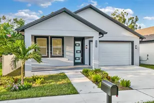 2839 60th Ave N, Saint Petersburg, FL 33714 - Photo 2