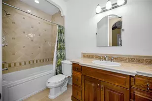 801 Brightwaters Blvd NE, Saint Petersburg, FL 33704 - Photo 68