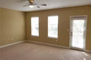 4523 Legacy Park Dr, Tampa, FL 33611 - Photo 10