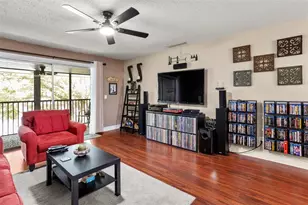 200 Country Club Dr, Largo, FL 33771 - Photo 6