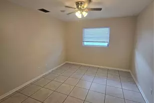 830 Highland Ave N, Largo, FL 33770 - Photo 6