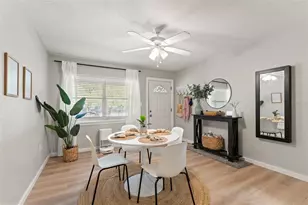 1215 E Lambright St, Tampa, FL 33604 - Photo 4