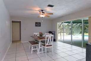 8976 Lake Dr, New Port Richey, FL 34654 - Photo 20