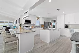 3422 W Shell Point Rd, Ruskin, FL 33570 - Photo 10