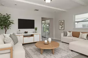 435 92nd Ave N, Saint Petersburg, FL 33702 - Photo 2