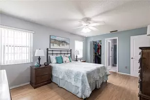 6070 80th St N, Saint Petersburg, FL 33709 - Photo 14