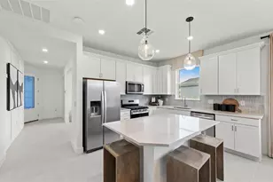 1596 Tavira Pl, Englewood, FL 34223 - Photo 4