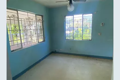 805 W 129th Avenue, Tampa, FL 33612 - Photo 22