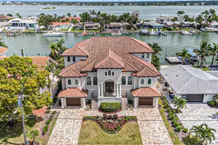 231 Midway Island, Clearwater Beach, FL 33767 - Photo 54