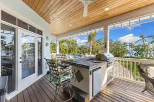 450 Bayshore Dr, Terra Ceia, FL 34250 - Photo 32